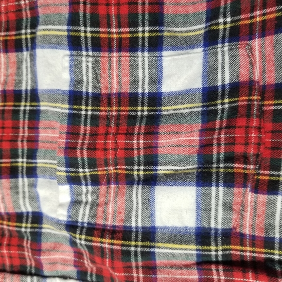 L.L. Bean Red Plaid sz L button down - Picture 4 of 5